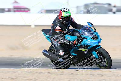 media/Jan-08-2022-SoCal Trackdays (Sat) [[1ec2777125]]/Turn 15 Inside (950am)/